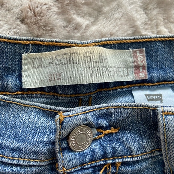 Levi’s 512 Classic Slim Tapered Vintage Woman’s Jeans Size 6 - Picture 3 of 5